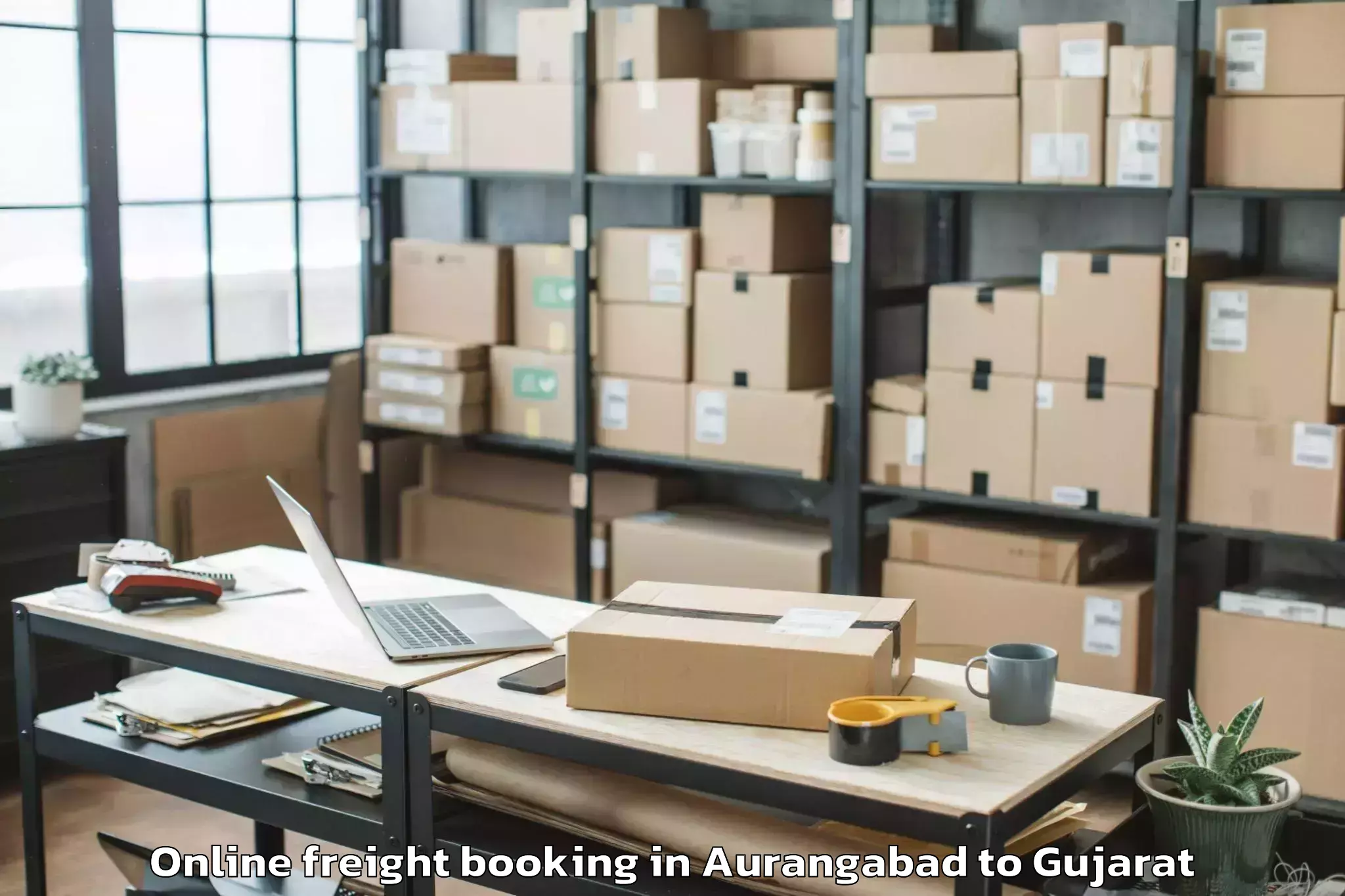 Top Aurangabad to Jamjodhpur Online Freight Booking Available